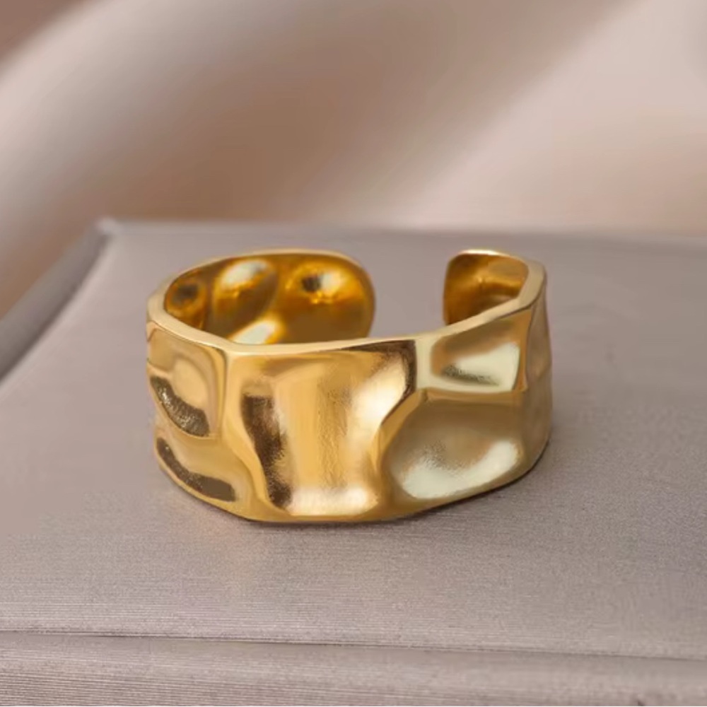 Elegant Gold-Toned Women's Cuff Ring